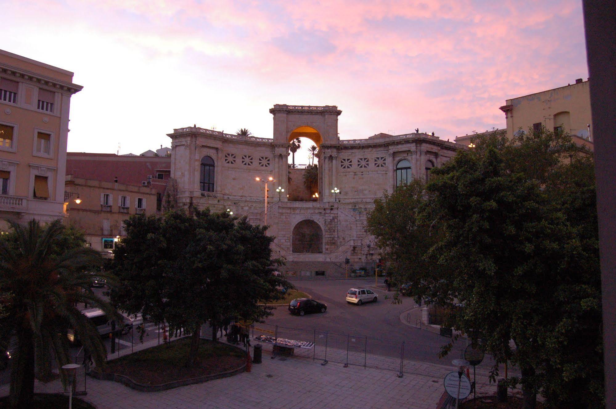B&B St. Remy Cagliari Exterior foto